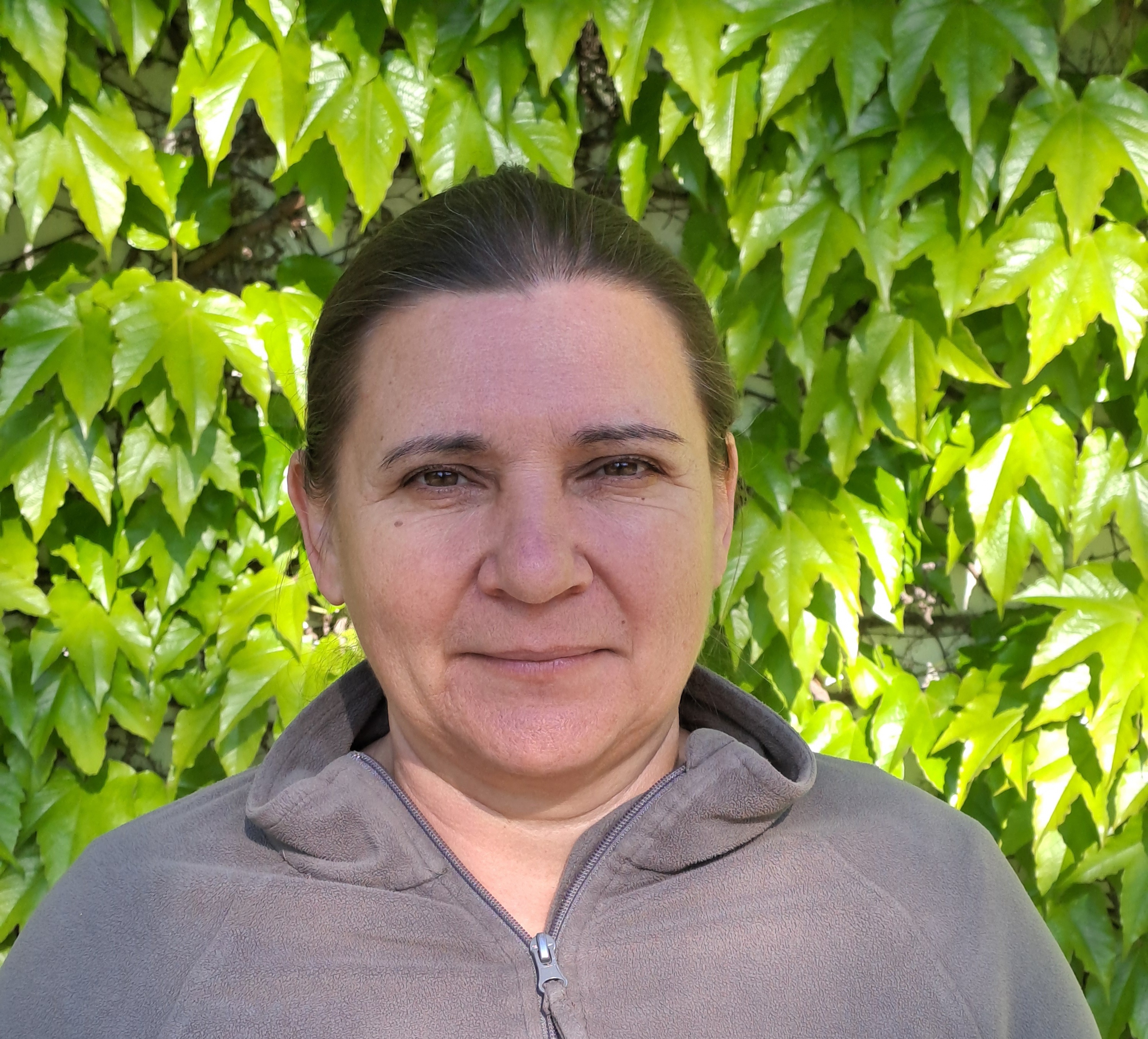  Szabó Ibolya